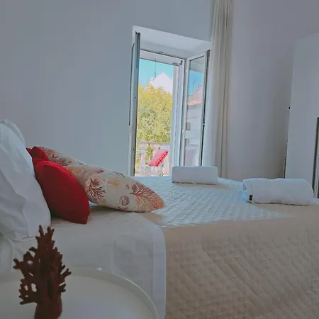 Domo Koralia - Nella Piazza - Parcheggi Pubblici In Piazza Appartement